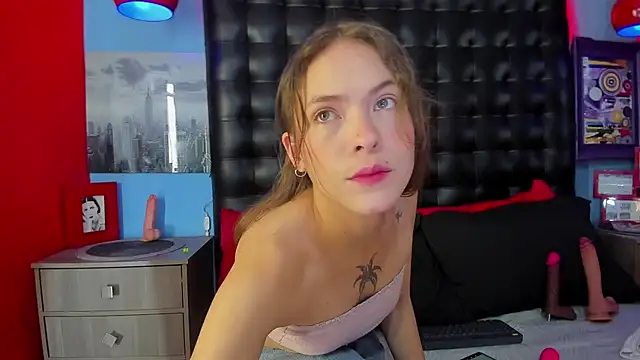 Liah Grey8 online show from August 6, 2026, 9:21 pm