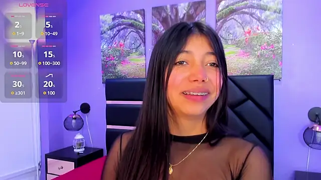 KimberlyVillaLobos online show from September 11, 2025, 11:43 am