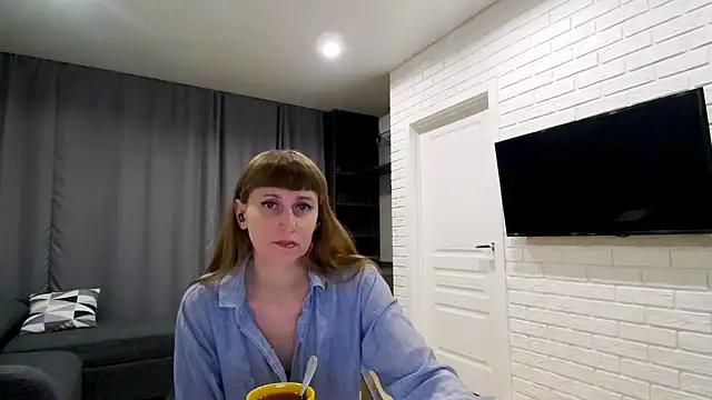 Snapshot of Daniella_Lorente chatting on May 21, 2026, 11:46 pm Daniella Lorente online show from May 21, 2026, 11:46 pm