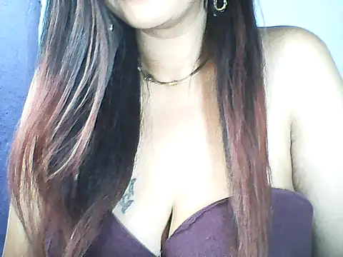 Snapshot of layanah12 chatting on March 8, 2026, 4:16 am layanah12 online show from March 8, 2026, 4:16 am