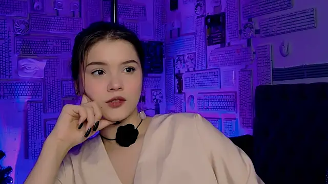 Snapshot of EvaThopson chatting on February 1, 2025, 3:07 pm EvaThopson online show from February 1, 2025, 3:07 pm