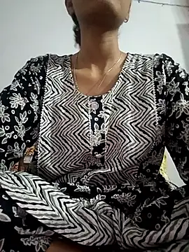 pikubaby online show from September 28, 2025, 7:10 pm