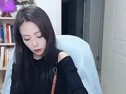 SuSushi728 online show from January 13, 2026, 3:27 pm