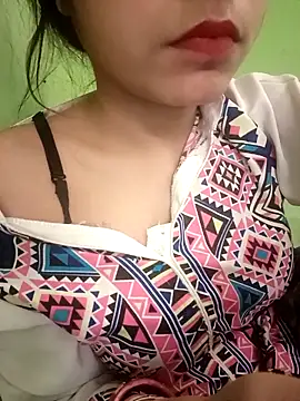 EACH 555 online show from February 2, 2026, 8:57 am