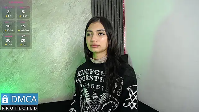 SolBeaumont1 online show from March 17, 2025, 6:11 pm