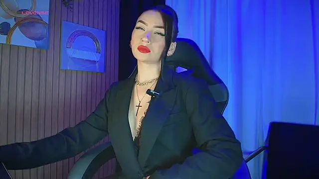 ArkaBella online show from November 14, 2025, 4:32 pm