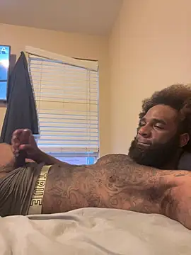 GoodGirlLover13 online show from February 25, 2025, 12:25 am