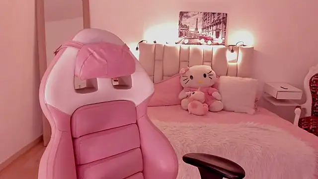 yenny garcia online show from January 12, 2026, 6:15 pm