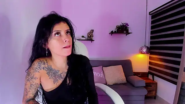 yenny garcia online show from September 30, 2025, 6:03 pm