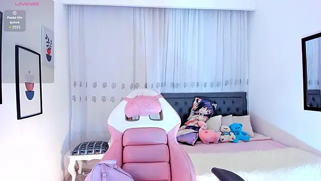 Snapshot of yenny_garcia chatting on February 28, 2026, 1:22 pm yenny garcia online show from February 28, 2026, 1:22 pm