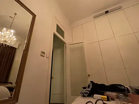 Snapshot of francaFerrariRoma chatting on March 20, 2026, 11:50 pm francaFerrariRoma online show from March 20, 2026, 11:50 pm