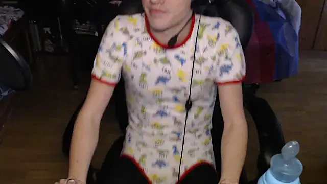 Snapshot of BabyDracoDarkfang chatting on March 28, 2026, 11:22 am BabyDracoDarkfang online show from March 28, 2026, 11:22 am