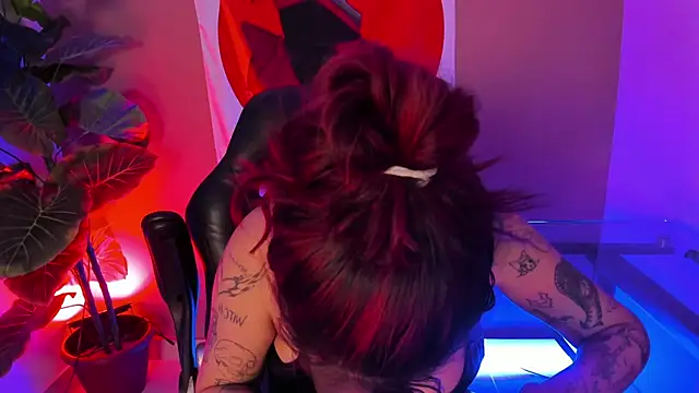 AnnikaMerliahh  online show from March 6, 2025, 3:35 pm