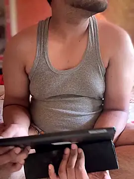 Snapshot of ved240 chatting on November 20, 2025, 7:31 am ved240 online show from November 20, 2025, 7:31 am