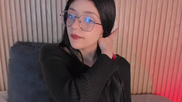 lana dol online show from November 14, 2025, 1:48 pm