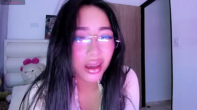 gaby desire777 online show from May 12, 2026, 3:25 am