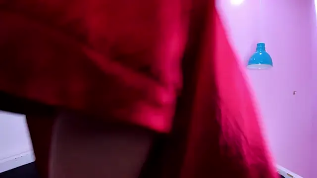 Candypoppy77 online show from February 6, 2025, 11:37 pm