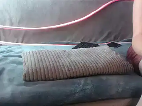 Snapshot of GoddessMonicaNylon chatting on March 18, 2025, 1:24 am GoddessMonicaNylon online show from March 18, 2025, 1:24 am