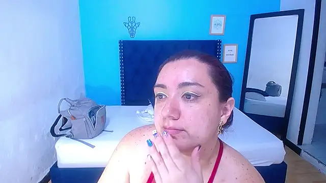 kinky redhead18 online show from October 22, 2025, 1:43 pm