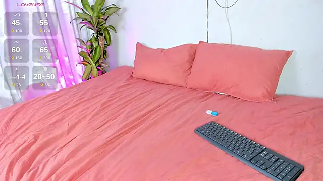 Snapshot of lanaa_paul1 chatting on March 26, 2026, 10:40 pm lanaa paul1 online show from March 26, 2026, 10:40 pm