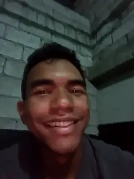 Snapshot of Reynold2608 chatting on March 14, 2026, 1:44 am Reynold2608 online show from March 14, 2026, 1:44 am