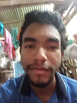 Snapshot of Reynold2608 chatting on February 15, 2026, 8:41 pm Reynold2608 online show from February 15, 2026, 8:41 pm