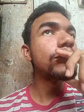 Snapshot of Reynold2608 chatting on December 20, 2025, 8:01 pm Reynold2608 online show from December 20, 2025, 8:01 pm