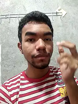 Snapshot of Reynold2608 chatting on December 18, 2025, 4:11 pm Reynold2608 online show from December 18, 2025, 4:11 pm