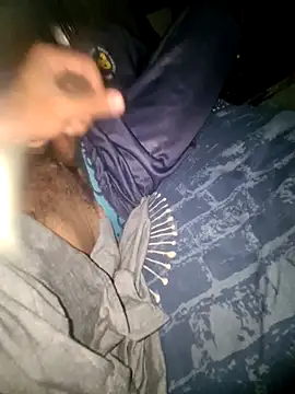 Snapshot of Reynold2608 chatting on February 4, 2026, 3:01 am Reynold2608 online show from February 4, 2026, 3:01 am