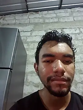 Snapshot of Reynold2608 chatting on February 6, 2026, 11:28 am Reynold2608 online show from February 6, 2026, 11:28 am