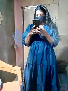 queensenorita online show from March 20, 2025, 6:31 pm