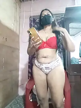 queensenorita online show from October 7, 2025, 5:14 pm