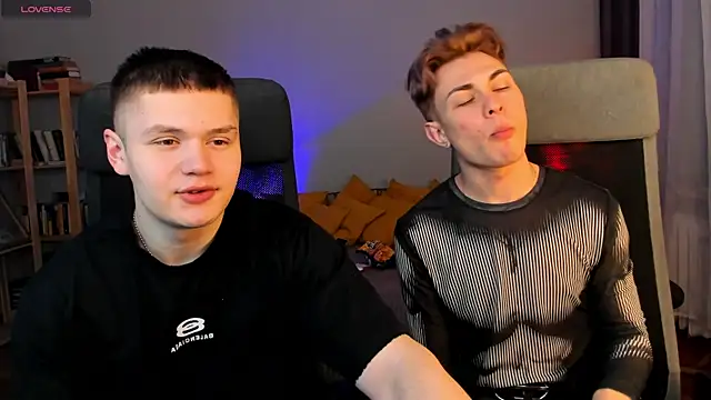 Snapshot of naughty_evan chatting on February 1, 2025, 2:13 pm naughty evan online show from February 1, 2025, 2:13 pm