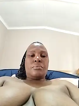 Snapshot of Swatilady chatting on December 14, 2025, 12:44 pm Swatilady online show from December 14, 2025, 12:44 pm