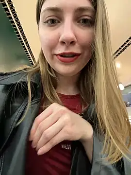 Sunny   Bunny online show from March 20, 2025, 5:36 pm