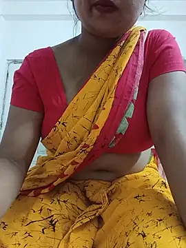 Snapshot of Priya_2222 chatting on June 15, 2026, 7:13 pm Priya 2222 online show from June 15, 2026, 7:13 pm