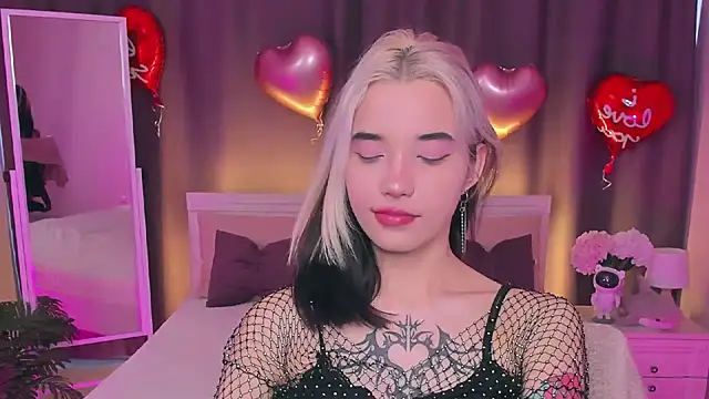 as1an girlfriend online show from February 23, 2025, 6:49 am