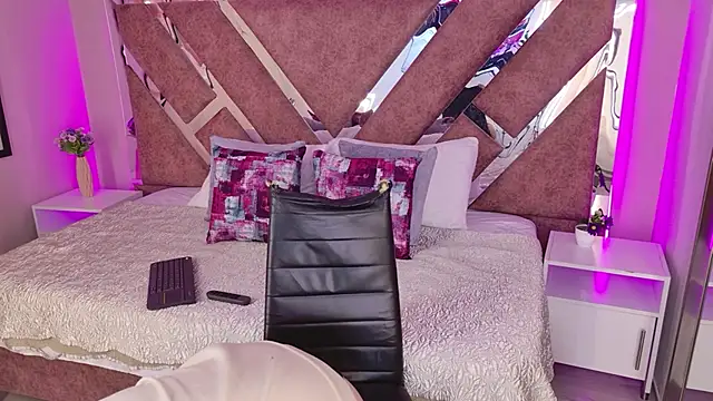 Snapshot of KatherineGomez chatting on March 20, 2026, 2:56 am KatherineGomez online show from March 20, 2026, 2:56 am