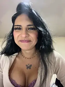 Hilary pinkk online show from March 15, 2025, 12:25 am