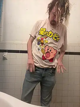 tallnerdyguy online show from May 6, 2026, 8:57 pm