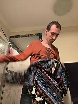 tallnerdyguy online show from June 7, 2026, 3:23 am