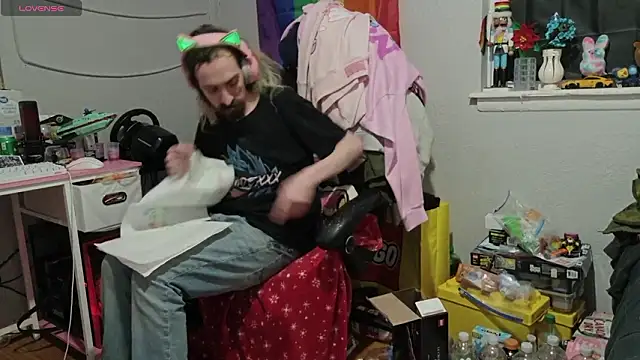 tallnerdyguy online show from March 21, 2026, 2:46 am