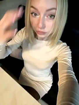 melissa grr online show from November 28, 2025, 2:28 pm