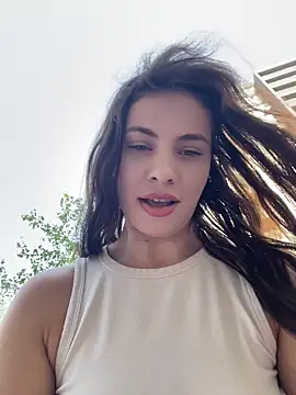 CurlyLara online show from August 2, 2026, 12:14 pm