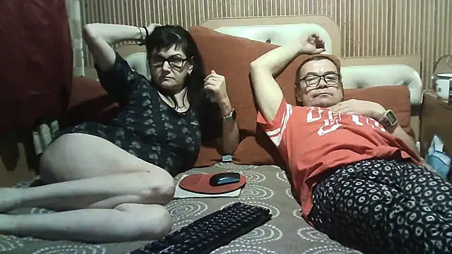 AlanaLaDream online show from September 30, 2025, 5:41 pm