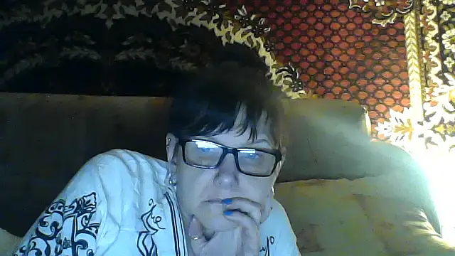 AlanaLaDream online show from September 26, 2025, 3:41 pm