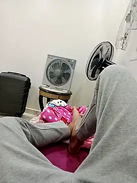 Anal Fisting9 online show from September 25, 2025, 9:10 pm