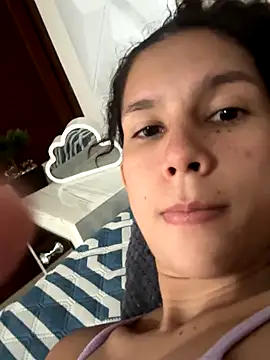 Snapshot of Antonella_and_axel_ chatting on September 15, 2025, 9:15 pm Antonella and axel online show from September 15, 2025, 9:15 pm