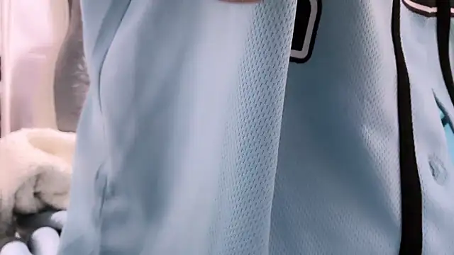 Im IVE LOVE online show from October 1, 2025, 11:19 pm