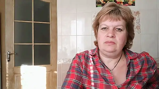 Ettie Tonia online show from March 20, 2025, 1:37 pm